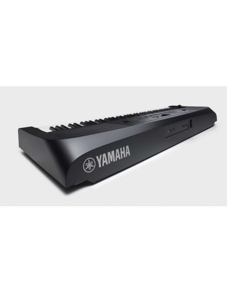 Skaitmeninis pianinas Yamaha DGX-670B